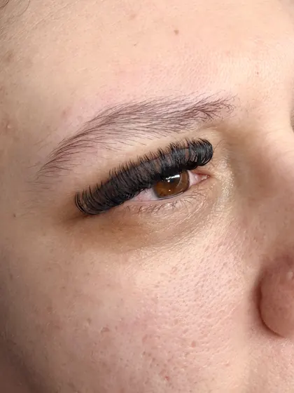 Lash extensions by HP Beauty